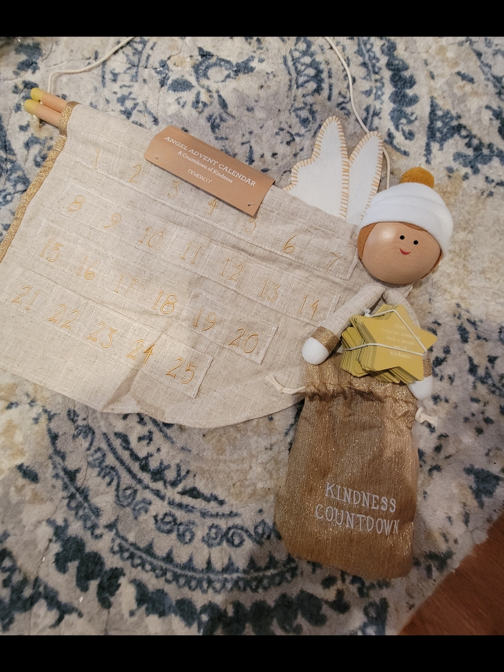 Demdaco Angel Advent Calendar with Gold Star Accents NWT